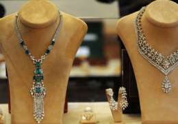 Jewellery auction.